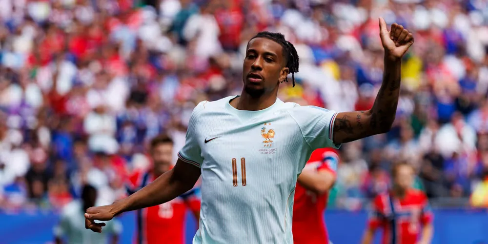 Mercato : le PSG a deux priorités et ce n'est pas Michael Olise