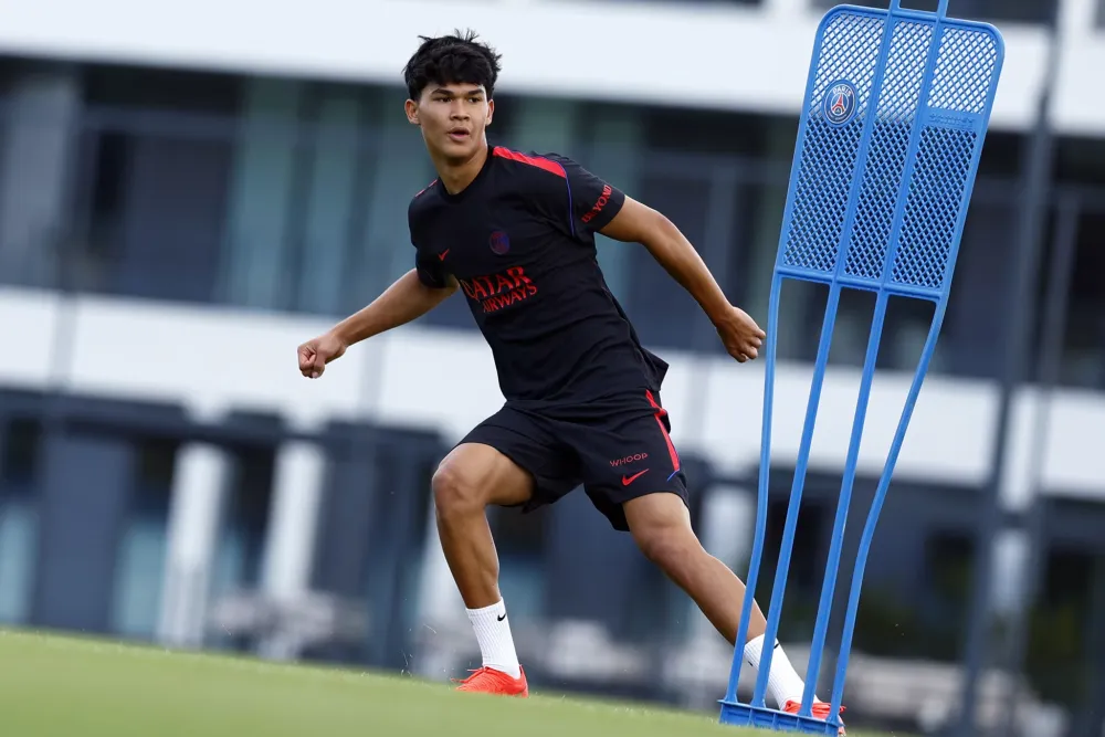 PSG : avec Ferran, Dro et Mayulu face au Slovan Bratislava ?