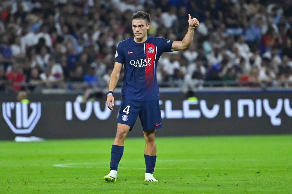 Manuel Ugarte sous le maillot du PSG (PSG.FR)