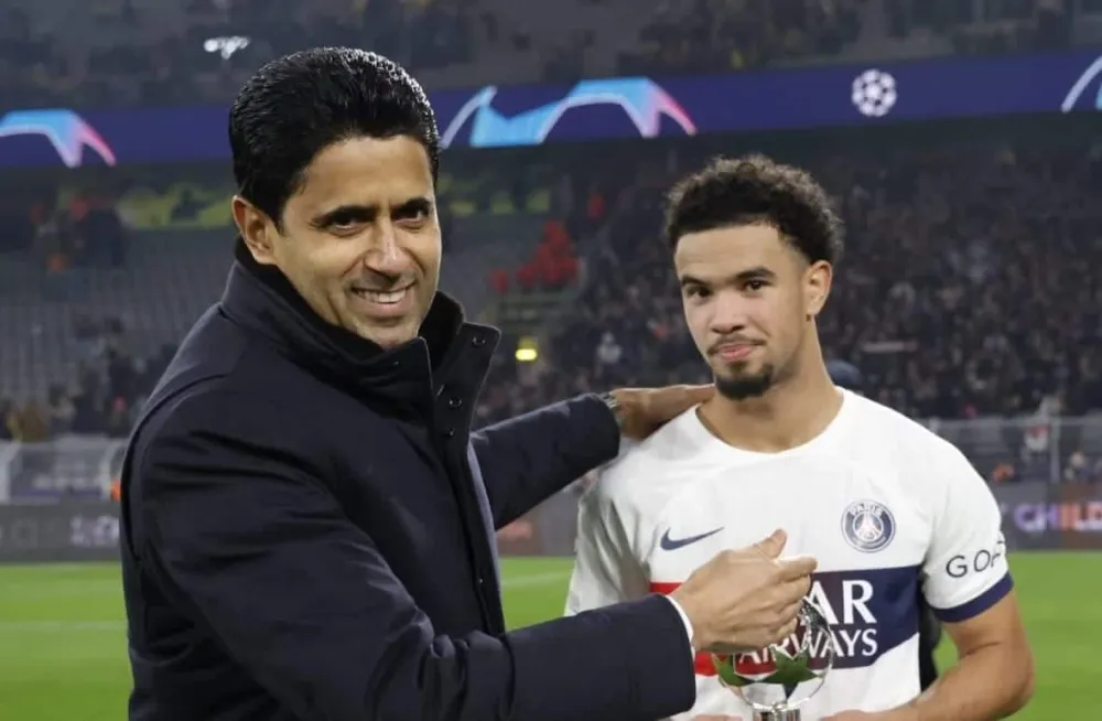 Nasser Al-Khelaïfi et Warren Zaïre-Emery (PSG.FR)