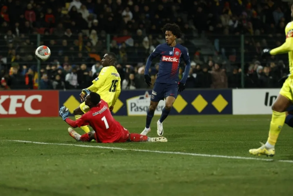 Senny Mayulu a inscrit son premier but avec le PSG (PSG.FR)
