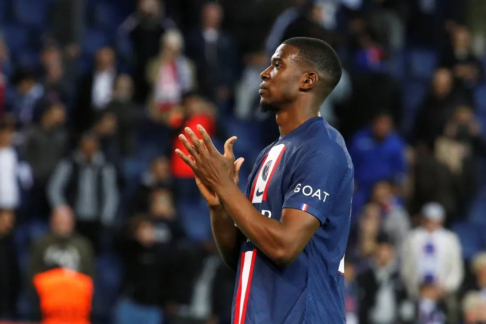 Nordi Mukiele avec le PSG (PSG.FR)