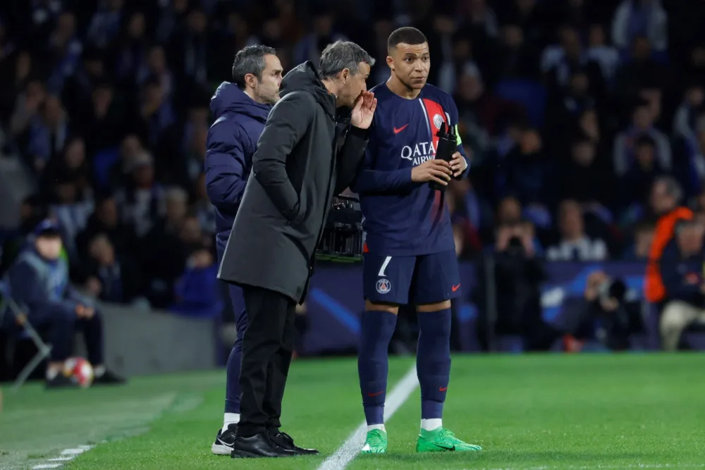 Luis Enrique et Kylian Mbappé (PSG.FR)