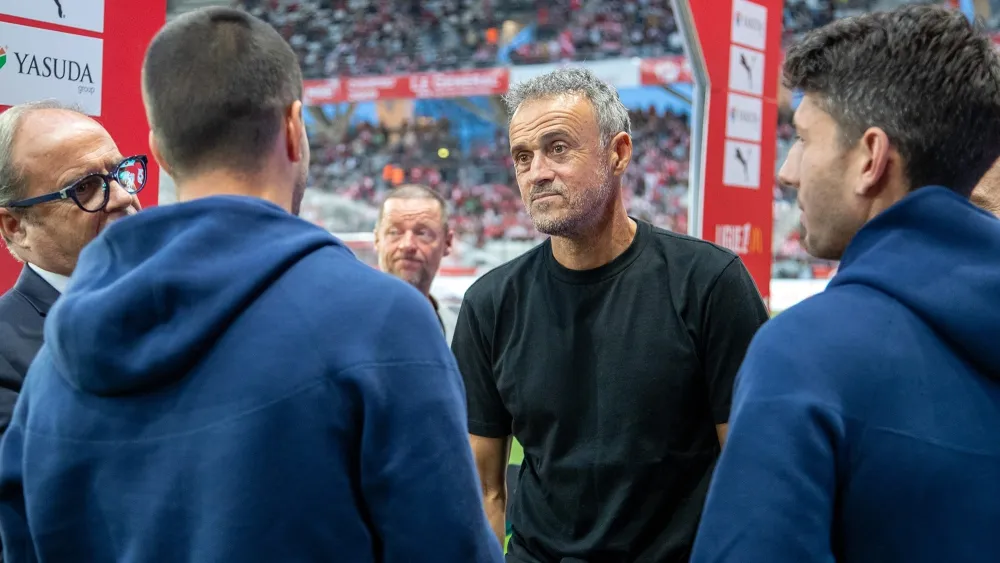 Luis Enrique, l'entraineur du PSG (PSG.FR)