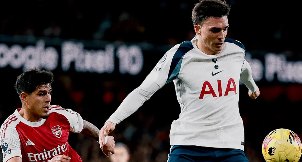 Arsenal - Tottenham (@SpursOfficial)
