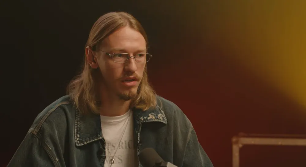 Matveï Safonov, le gardien de but du PSG (Capture Youtube Smol Talk)