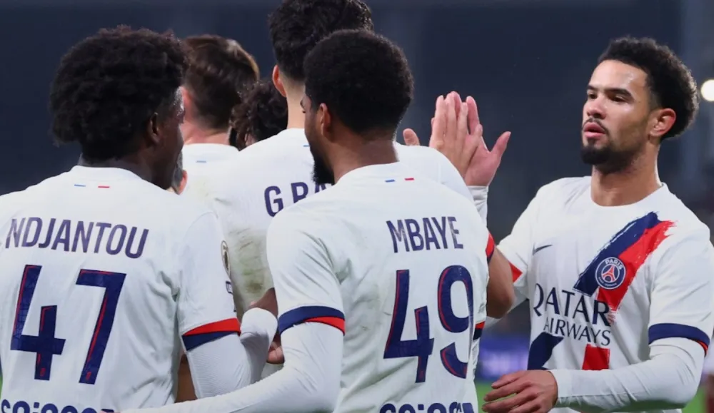 Romain Molina : "Le PSG ne veut plus entendre parler d'Ibrahim Mbaye"