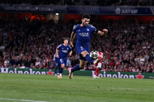 Gonçalo Ramos, le numéro 9 du PSG (PSG.FR)