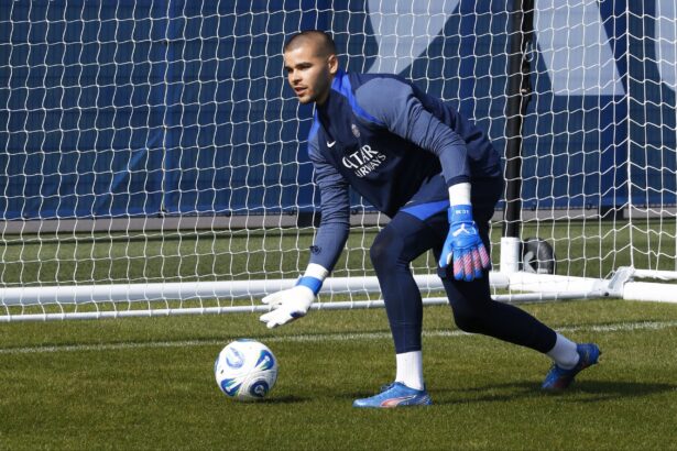 Lucas Chevalier, le gardien du PSG (PSG.FR)