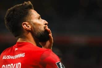 Olivier Giroud, l'attaquant du LOSC (LOSC.FR)
