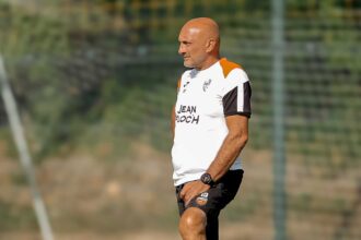 Olivier Pantaloni, l'entraineur du FC Lorient (fclorient.bzh)