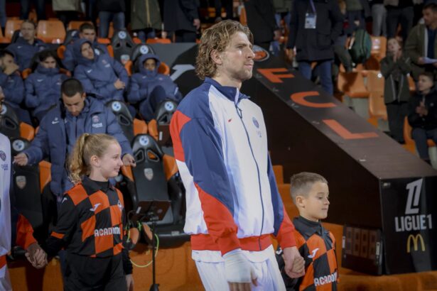 Illia Zabarnyi, le défenseur du PSG (PSG.FR)