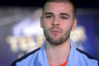 Lucas Chevalier, le gardien de but du PSG (Téléfoot)