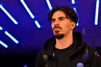 Vitinha, le milieu de terrain du PSG (PSG.fr)