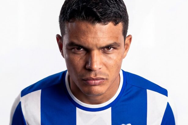 Thiago Silva à Porto (FCPorto.pt)