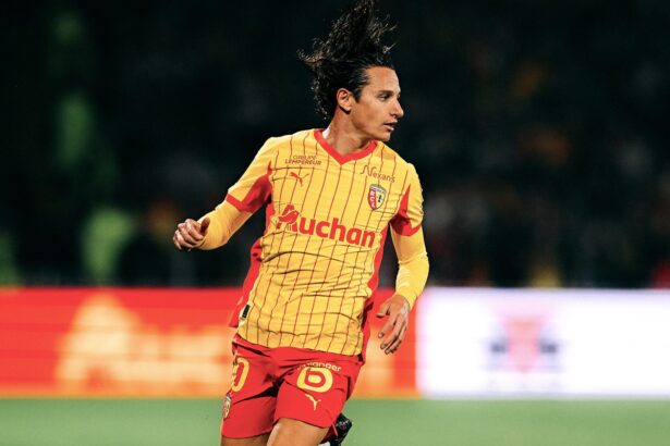 Florian Thauvin avec Lens (rclens.fr)