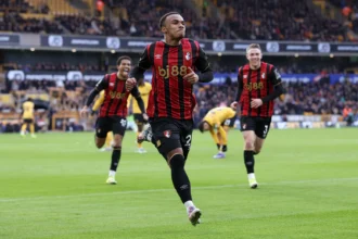 L'attaquant Eli Junior Kroupi (afcb.co.uk)