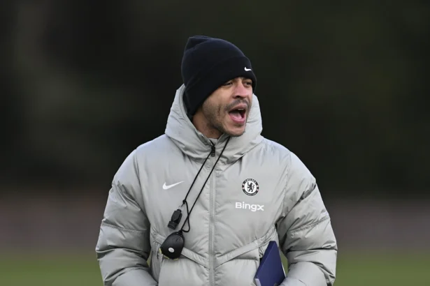 Liam Rosenior, le coach de Chelsea (chelseafc.com)